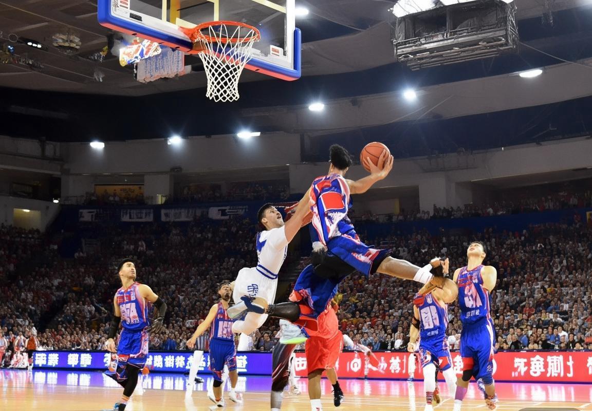 2012-2013 CBA广东与山东巅峰对决回顾：激情瞬间大盘点(图4)